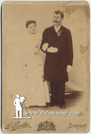 Mladenci (autor Josef Svačko)