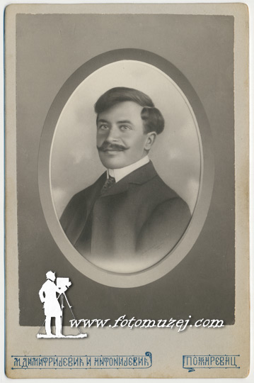 Gospodin sa brkovima (autor Dimitrije Dimitrijević)