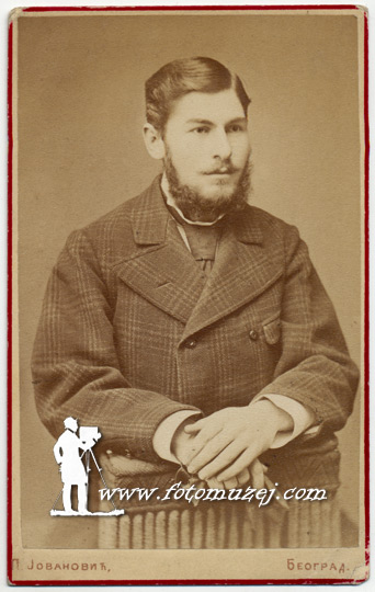 Muškarac sa bradom i brkovima (autor Petar Jovanović)