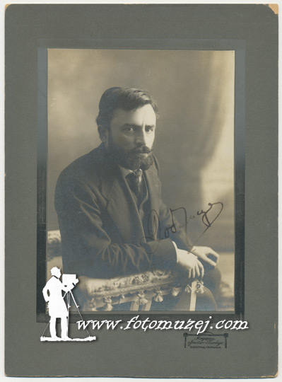 Glumac Dobrica Milutinović (Atelje Moderni foto - Globus)