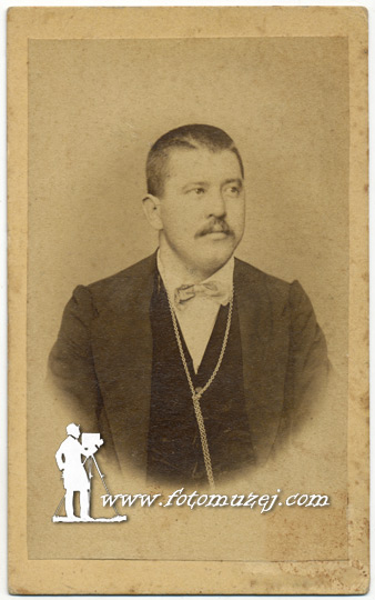 Muškarac sa brkovima (autor Anastas Stojanović)