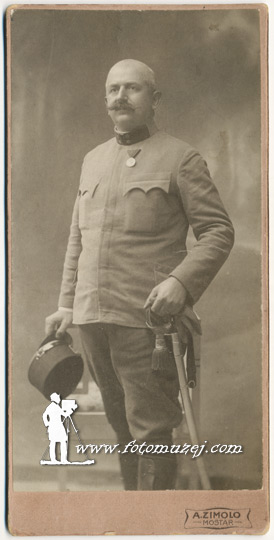 Petar Pavičić u uniformi (autor Anton Cimolo (Zimolo))