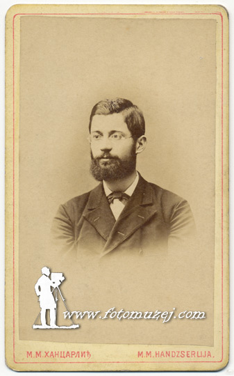 Muškarac sa brkovima i bradom (autor Mihailo Mihajlović)