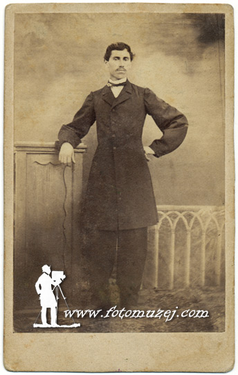 Gospodin Savić (autor Panta Hristić)