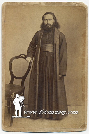 Pravoslavni sveštenik (autor Julijus Miliot)