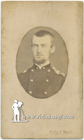 Poručnik Ljubivoj Perišić (autor Rikard Musil)