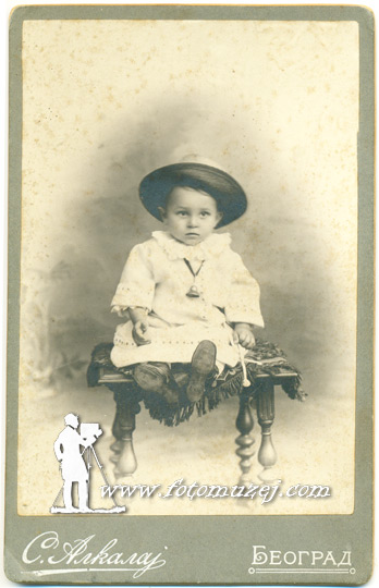 Dete sa zvoncem (autor Solomon Alkalaj)