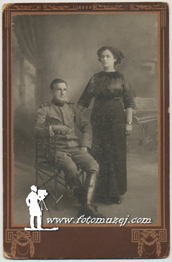Oficir sa suprugom (autor Sotir Nedeljković)