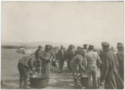 Zarobljeni Bugari, deljenje obroka