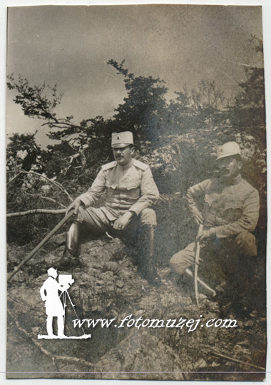 Oficiri na Kamenitoj čuci 1917. (autor V. Vuković)