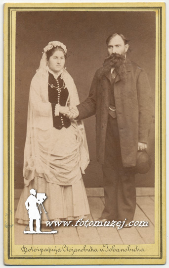 Ekonom bolnice u Kragujevcu Janko Paunović sa suprugom (autor  Stojanović)