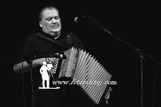 David Hidalgo (Los Lobos) (autor Zoran  Trtica)