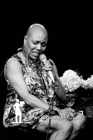 Dee Dee Bridgewater (autor Zoran  Trtica)