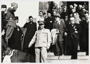 Poseta Josipa Broza Tita grobu Neznanog junaka na Avali 13.05.1945. 08