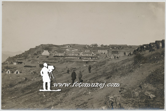 I zavojište Moravske divizije u blizini sela Petelina, 1917. godine 02 (autor Milan Vukašinović)
